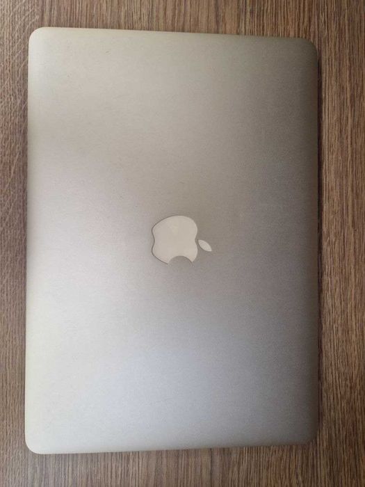 MacBook Air 13(2014 рік)A1466 EMC2632(i5-4260U/4Gb/128Gb/6+ годин)