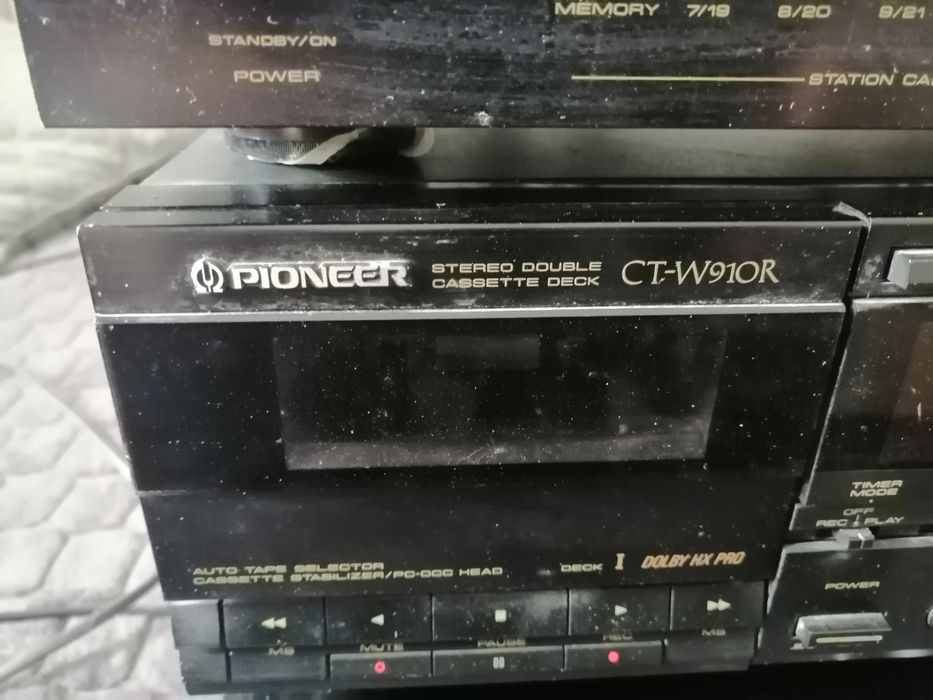 Продам комплект Pioneer  усилитель a550r деки pioneer ct w 910 тюнер F