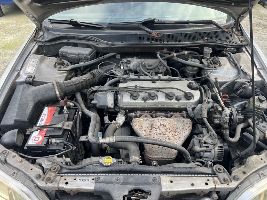 Honda Accord VI 1.8 136cv