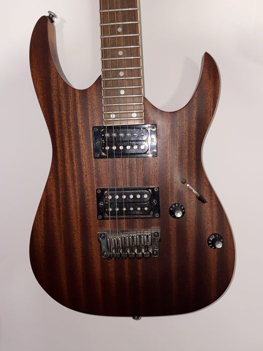 Ibanez RG421 + Pickups Seymour Duncan – Excelente Estado