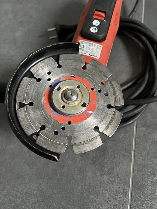 Мережева болгарка Hilti AG 125-15DB (1500W)