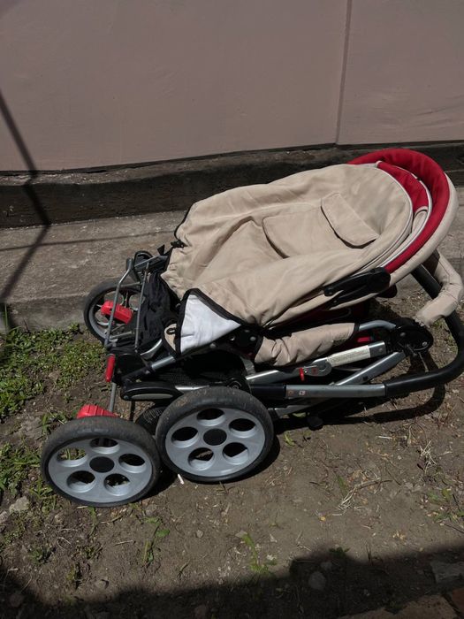 Детская коляска