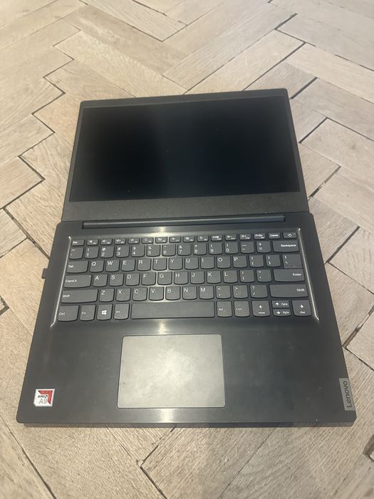 Laptot Lenovo Ideapad S145-14AST