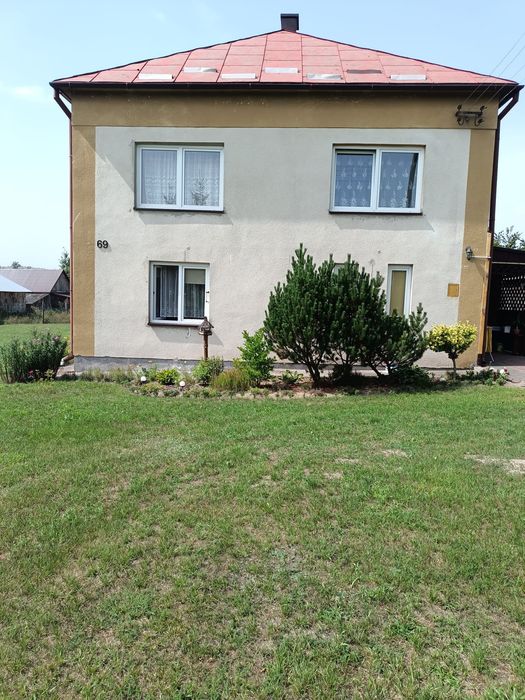 Sprzedam dom do zamieszkania na działce 22 a Werchrata gmina Horyniec Zdrój