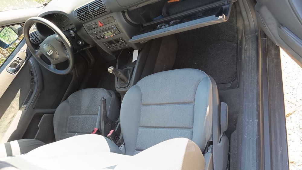 Capot Audi A3 Hatchback (8L1) 1.6 I ano 1998