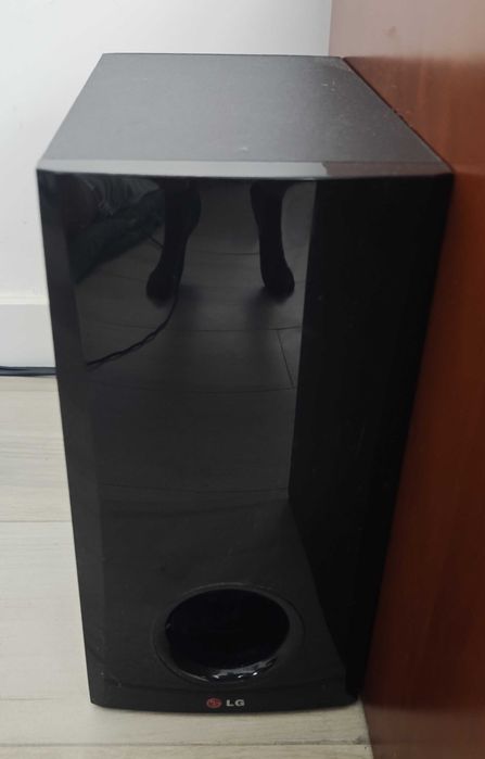 Barra de som LG (120 W) com subwoofer, Bluetooth [optimo estado]