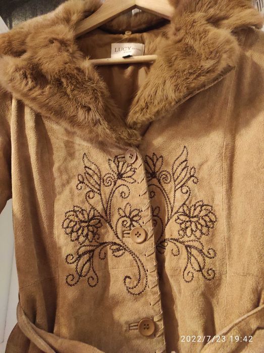 płaszcz skórzany brązowy damski