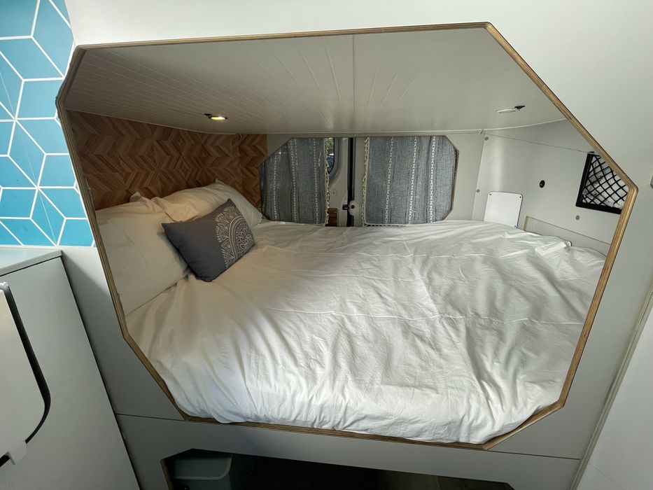 Campervan 4 pessoas autónoma Fiat Ducato