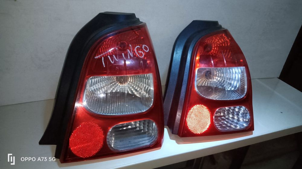 Farolim Renault Twingo original lado direito 2010