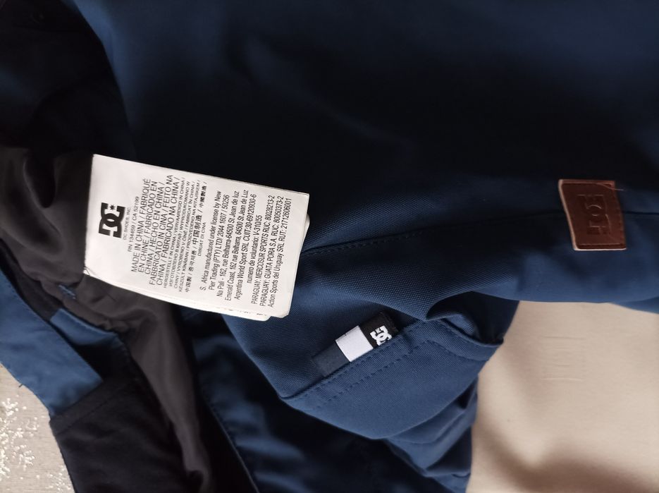 DC spodnie narciarskie chłopięce.