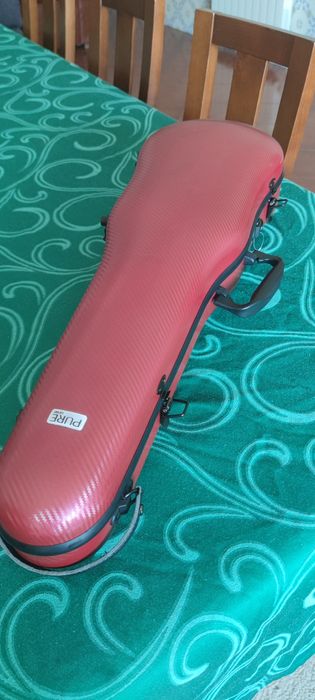 Estojo em fibra para violino