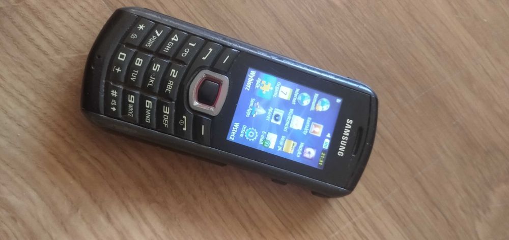 samsung solid gt-b2710 ab803446bu 2710 ekran bateria zaślepka