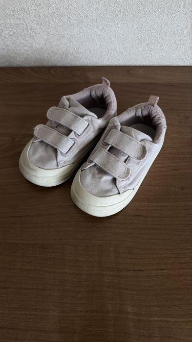 кеди рожеві на дівчинку hm 23