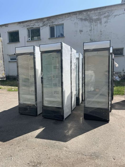 Холодильный шкаф UBC Extra Lardge Витрина холодильник б/у