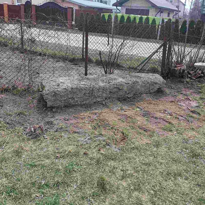 Продам фундаментний блок.