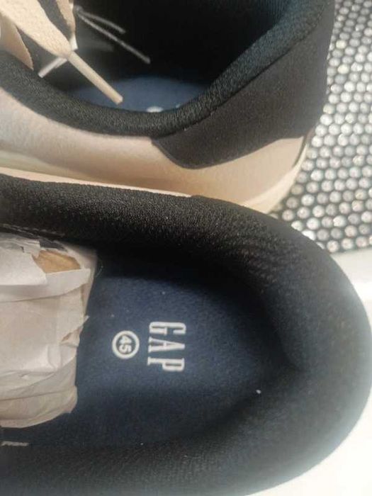 Męskie buty Gap r 45