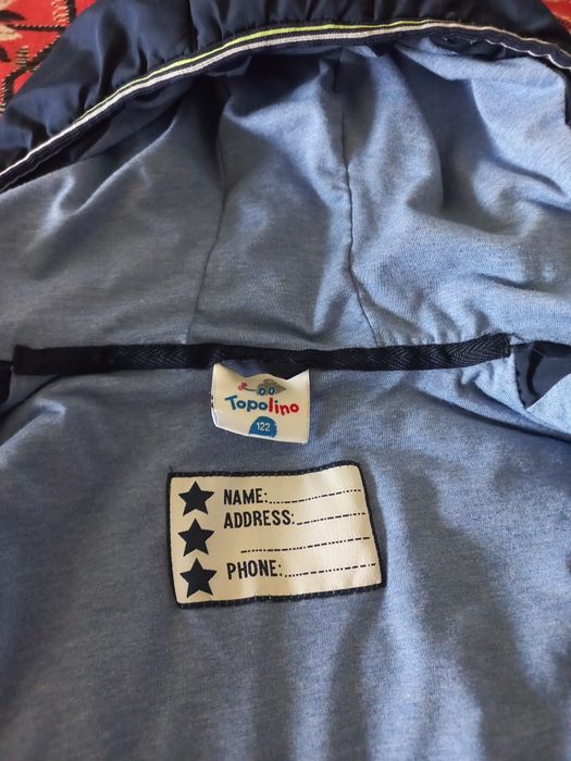 Продам желетку,новая
