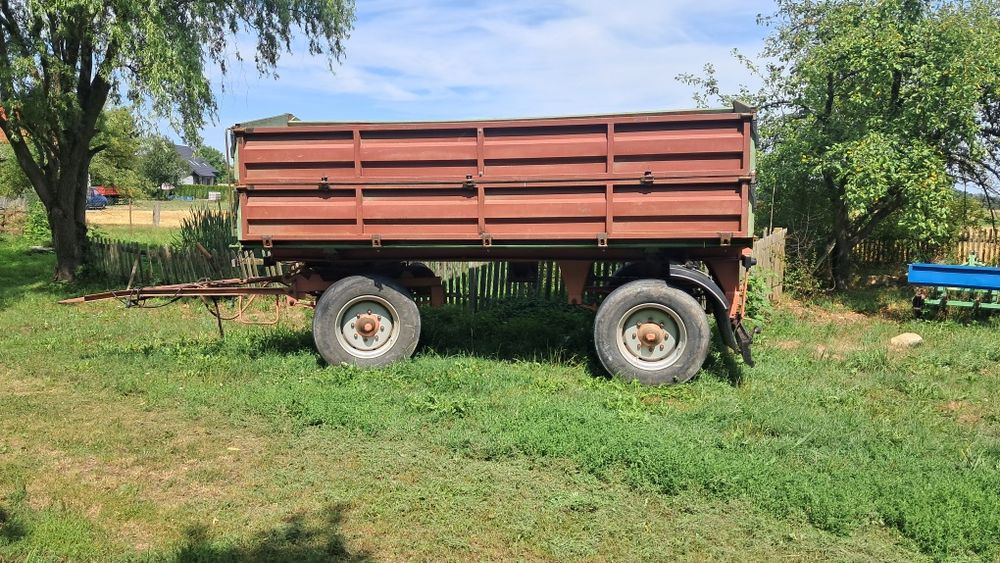 Przyczepy rolnicze hw 6011