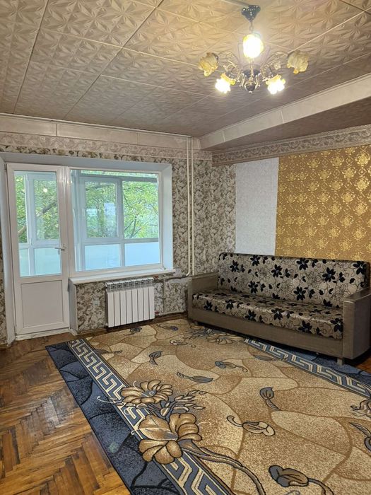 Сдам 3 комнатную квартиру улица Светлая ,4 этаж