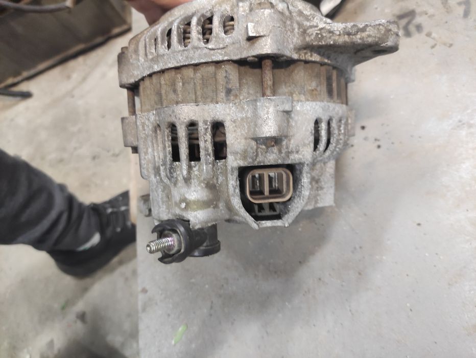 Генератор Субару легасі імпреза фористер