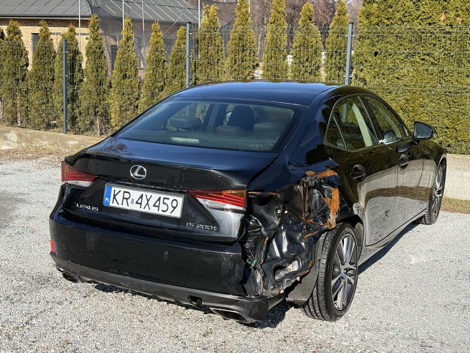 Lexus IS 200T / Salon Polska / Niski przebieg / Faktura VAT 23%