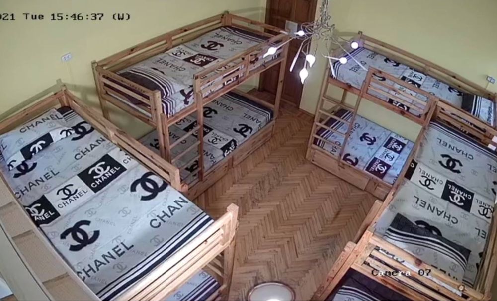 Комната Почасово Понедельно Центр!