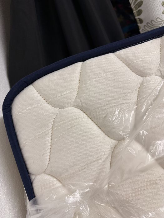 Colchao casal  140x90 como novo