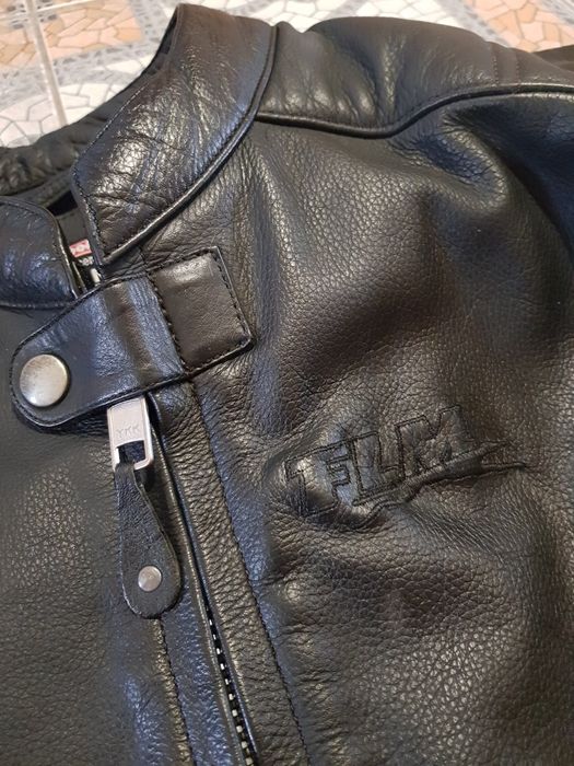 Жіноча шкіряна мотокуртка FLM (M 40-42)