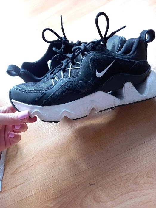 Buty nike ryz 365