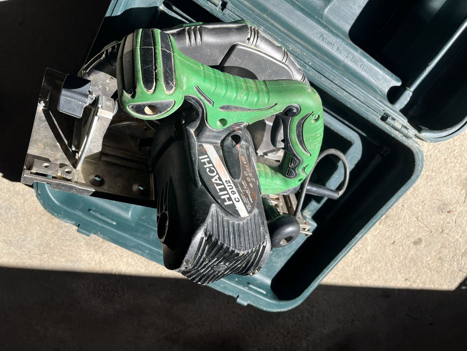 Serra Elétrica Circular HITACHI (235 mm)