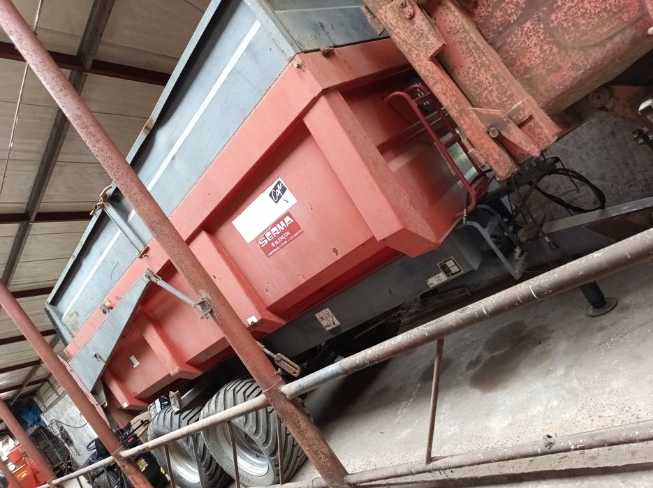 Przyczepa rolnicza skorupowa resor tandem