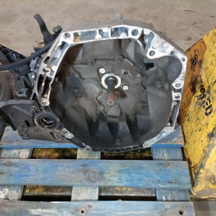Caixa de velocidades - RENAULT Clio III (BR0/1, CR0/1) | 05 -