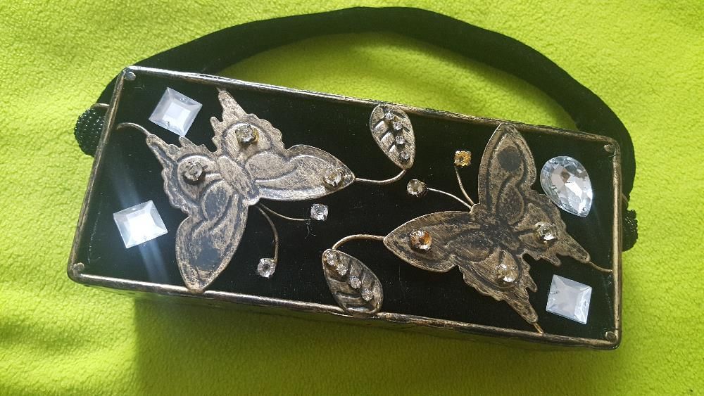 Torebka prostokątna zdobiona elegancka