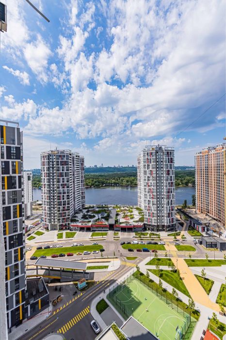Продам видову квартиру ЖК Русанівська гавань