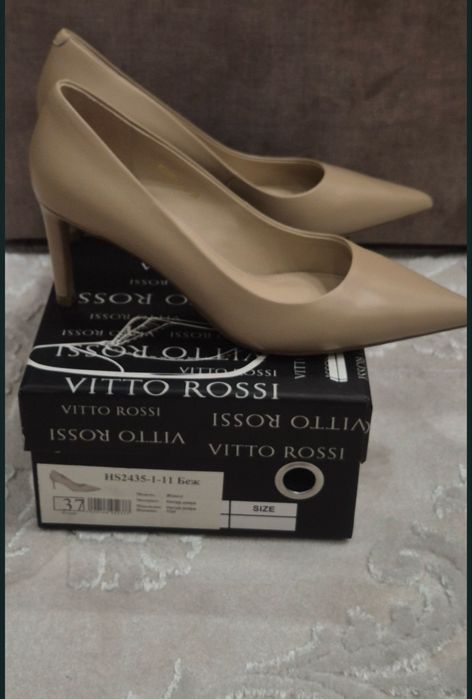 туфлі човники vitto rossi 37р