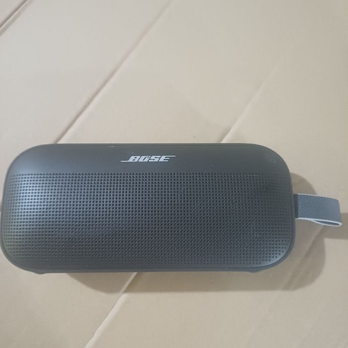 bose soundlink flex - купить портативную акустику - Цена на OLX.ua