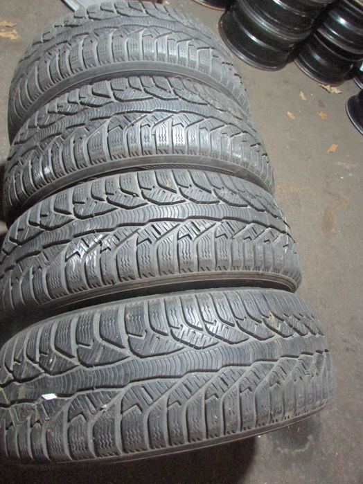 Зимові шини 185/60/R15 Kleber Krisalp HP2