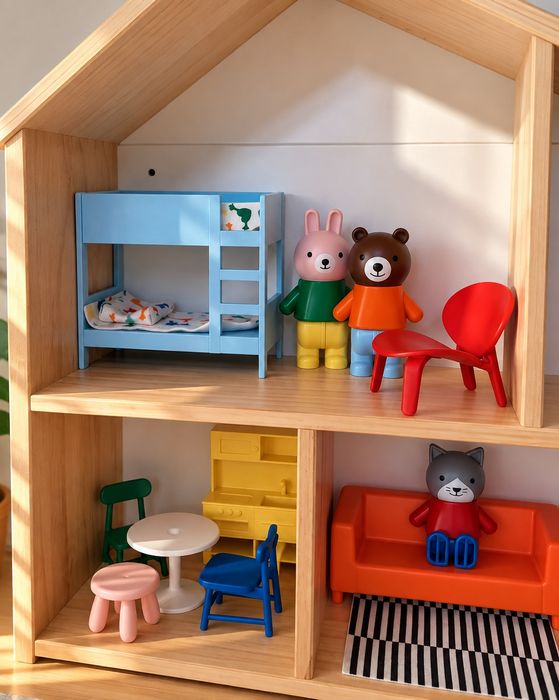 Domek/półka ścienna +meble i figurki IKEA