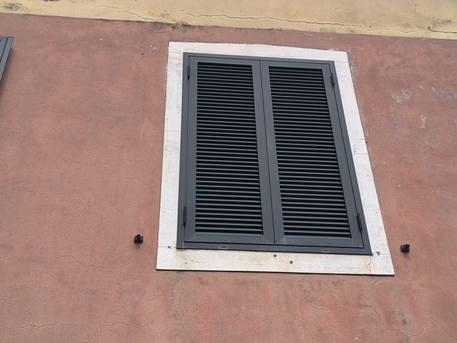 Janelas em alumínio completas