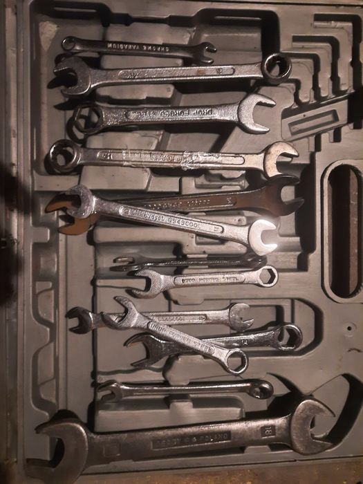 Zestaw kluczy nasadowych MIX