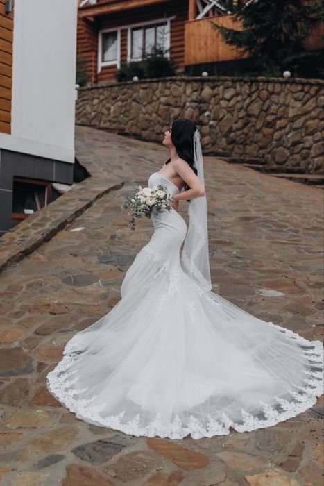 Свадебное платье