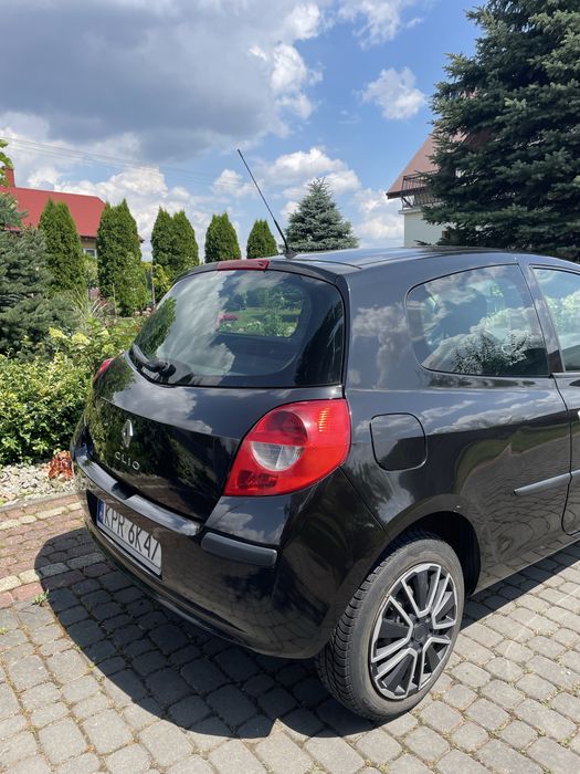 Renault Clio 1.5 DCI  4,5l / 100km