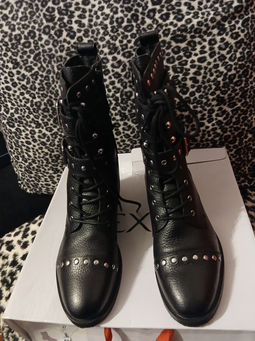 Botas únicas maravilhosas