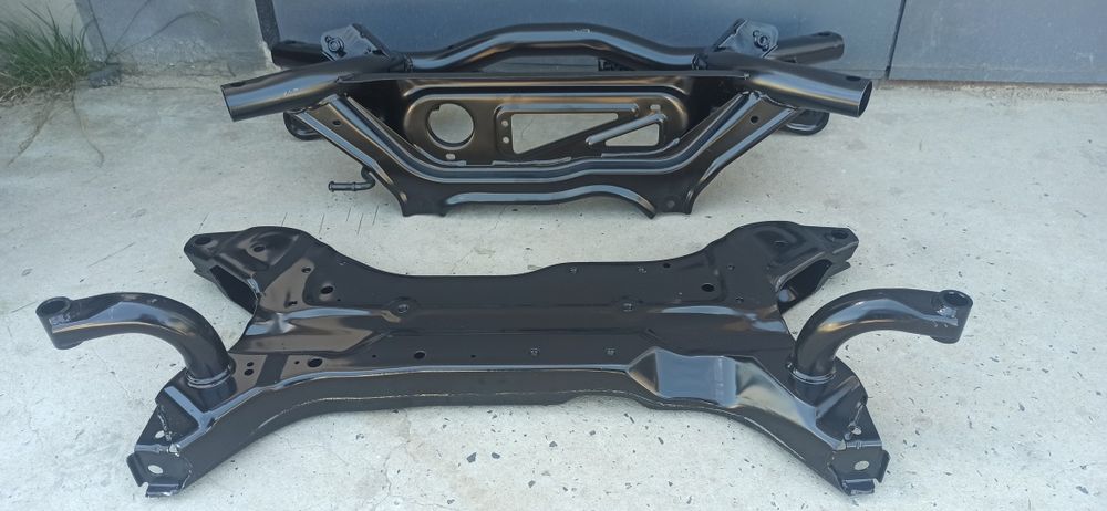 Рама подрамник перед зад Jeep Patriot, Jeep Compass 2011-17 5105252AB