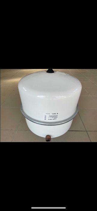 Buderus Logafix naczynie wzbiorcze BU-H 50 l