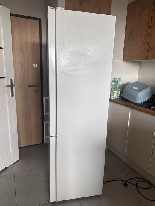 Lodowka Hisense 175 cm BDB
