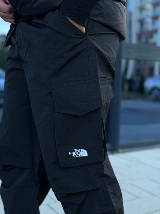 РОЗРИВ!Карго-штани нейлонові TNF , на утяжках, гортекс. ДРОП/ОПТ