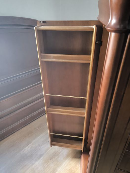 Cama +  Mobília Cerejeira completa