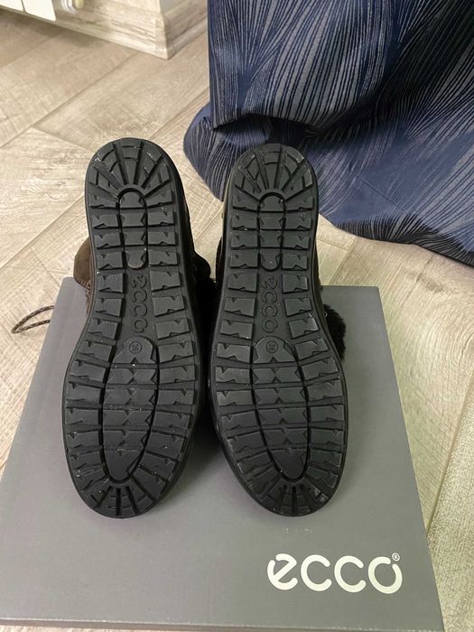 Жіночі нубукові черевики ECCO Original