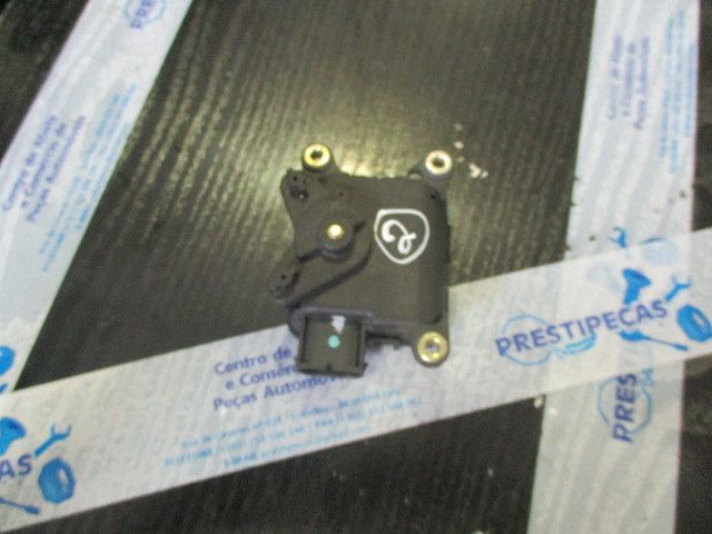 Motor da comporta da sofagem VOLKSWAGEN Passat (3B2)